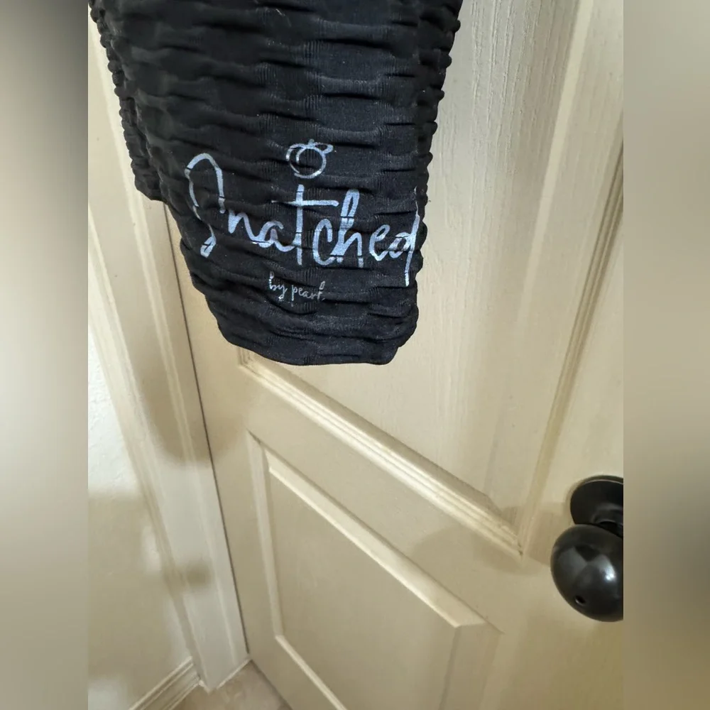 NWOT Black Textured Sleeveless Romper - Picture 2 of 5